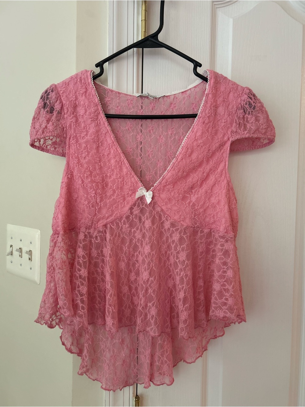 Love Tree Pink Lace V-Neck Peplum Blouse